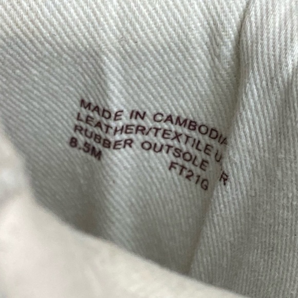 Micheal Kors sneakers M 8.5 - Picture 8 of 8